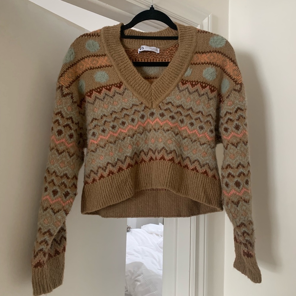 Fluffy Zara sweater